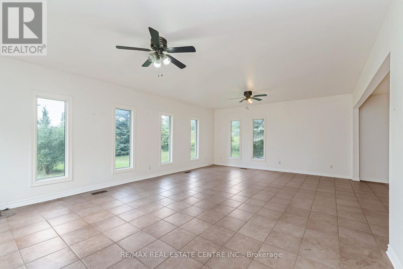 8438 Hwy 7 Property Photo 16