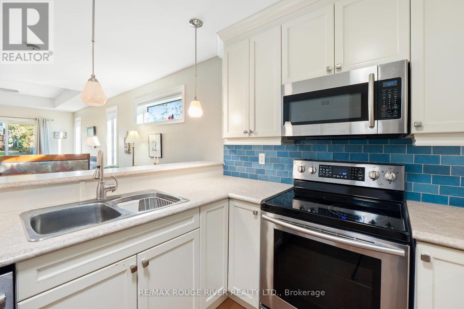 42a Chapel Street Property Photo 11