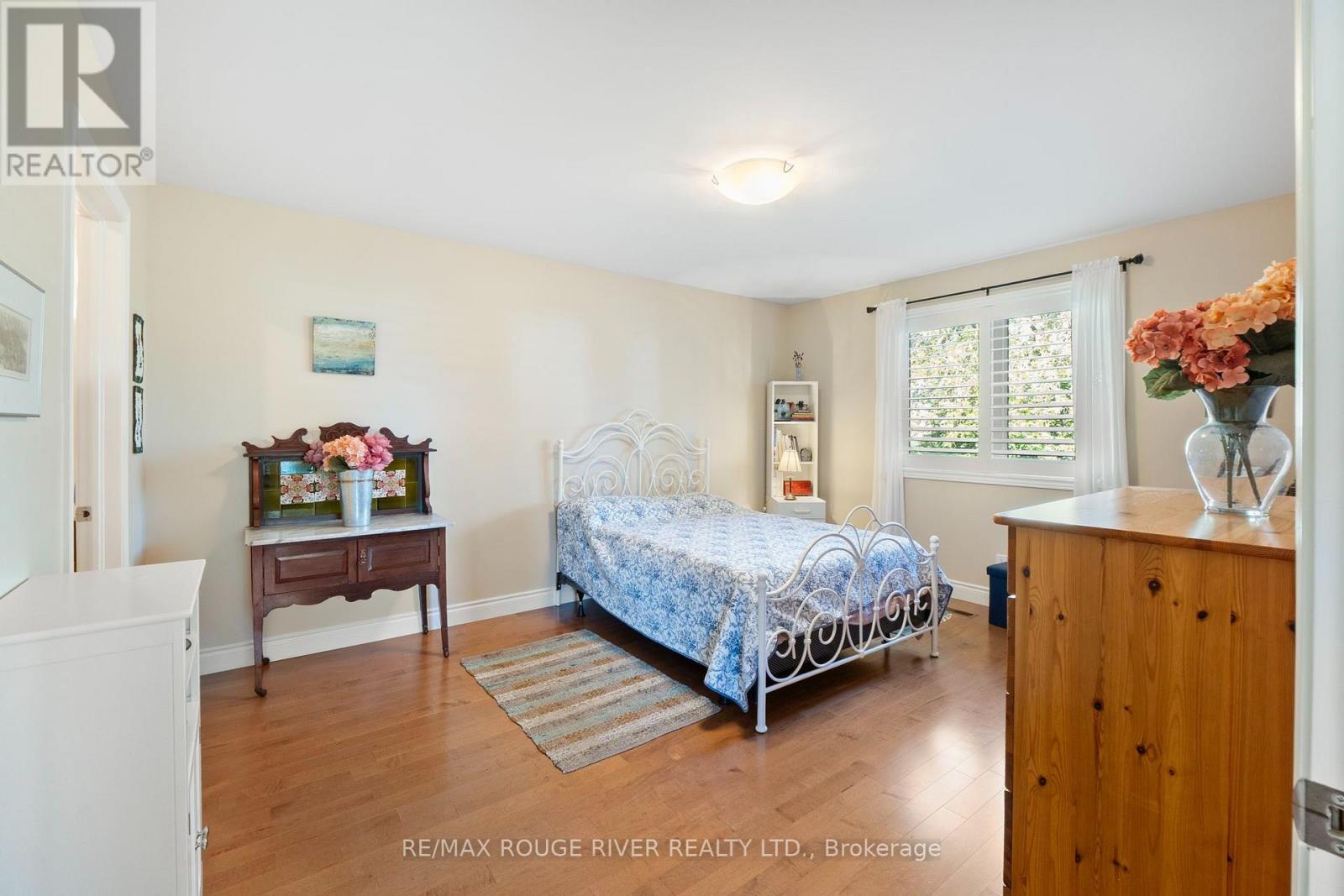 42a Chapel Street Property Photo 21