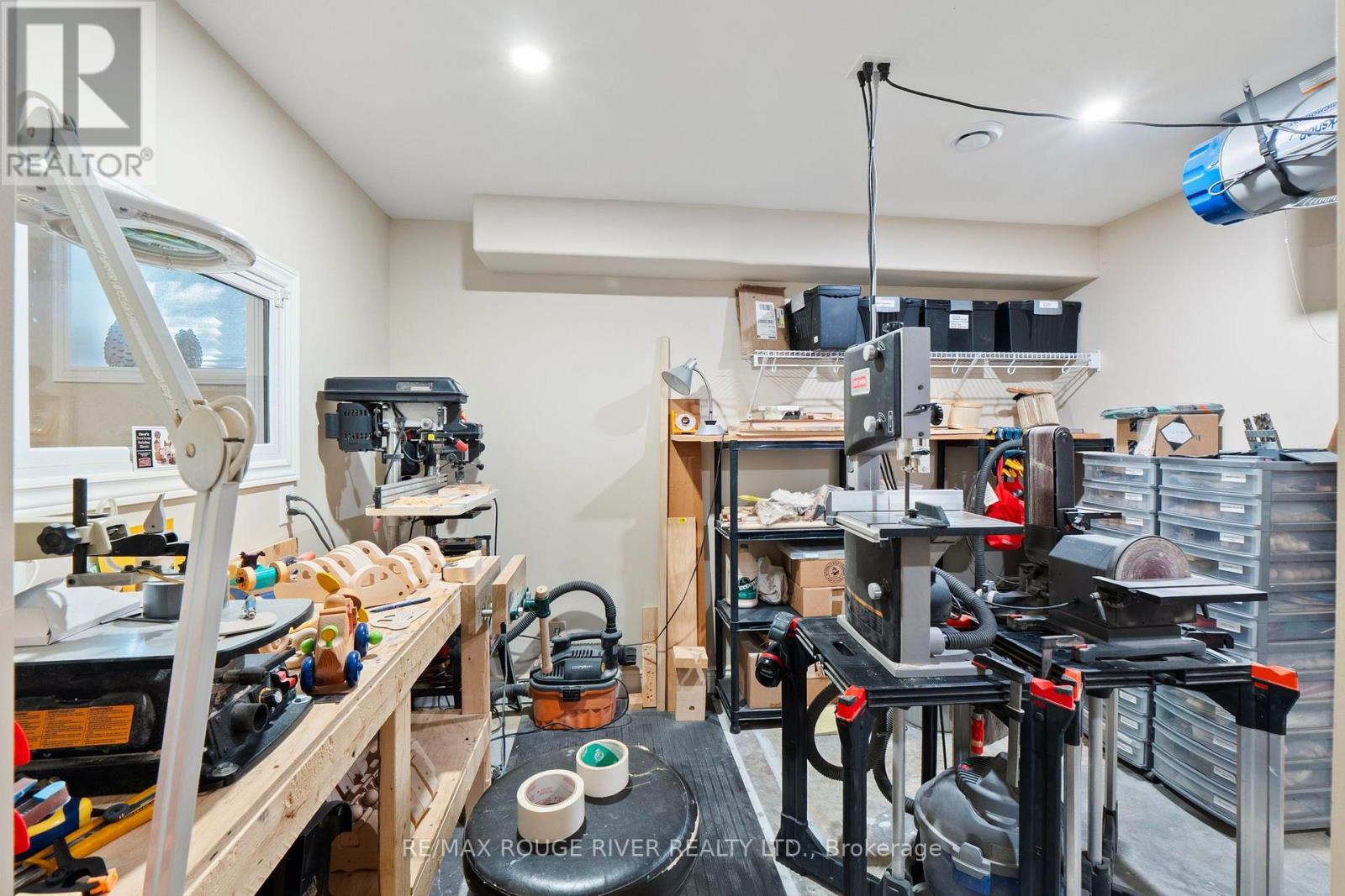 42a Chapel Street Property Photo 34