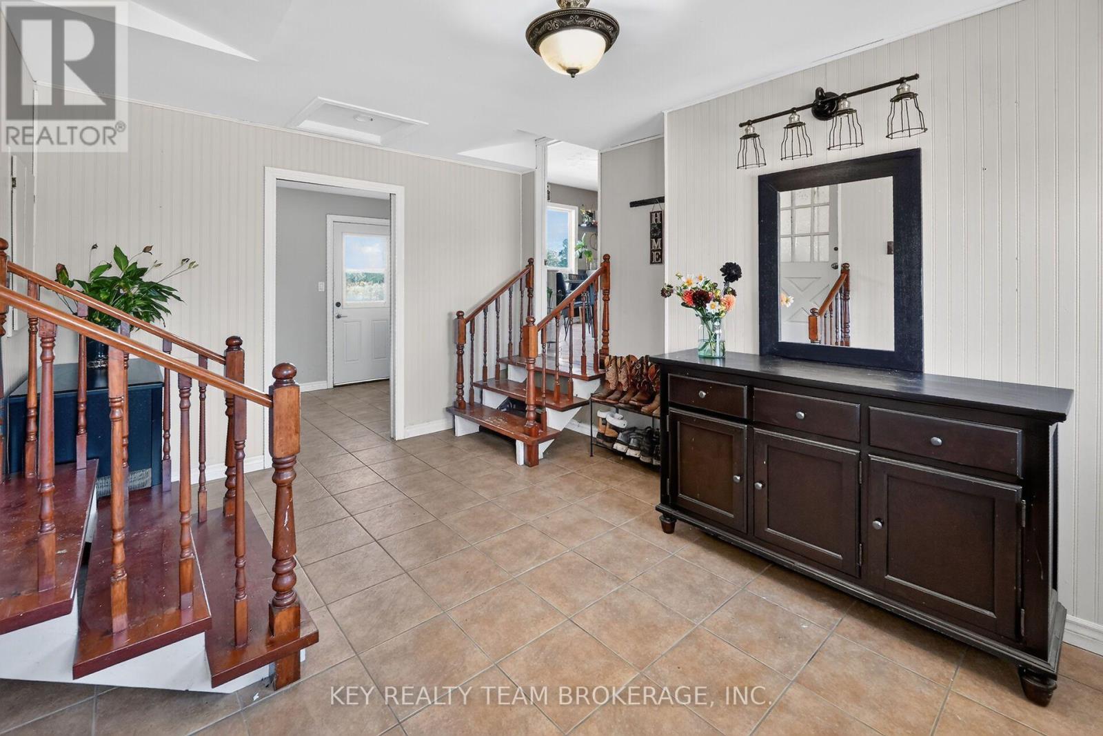3216 Hall Road Property Photo 7