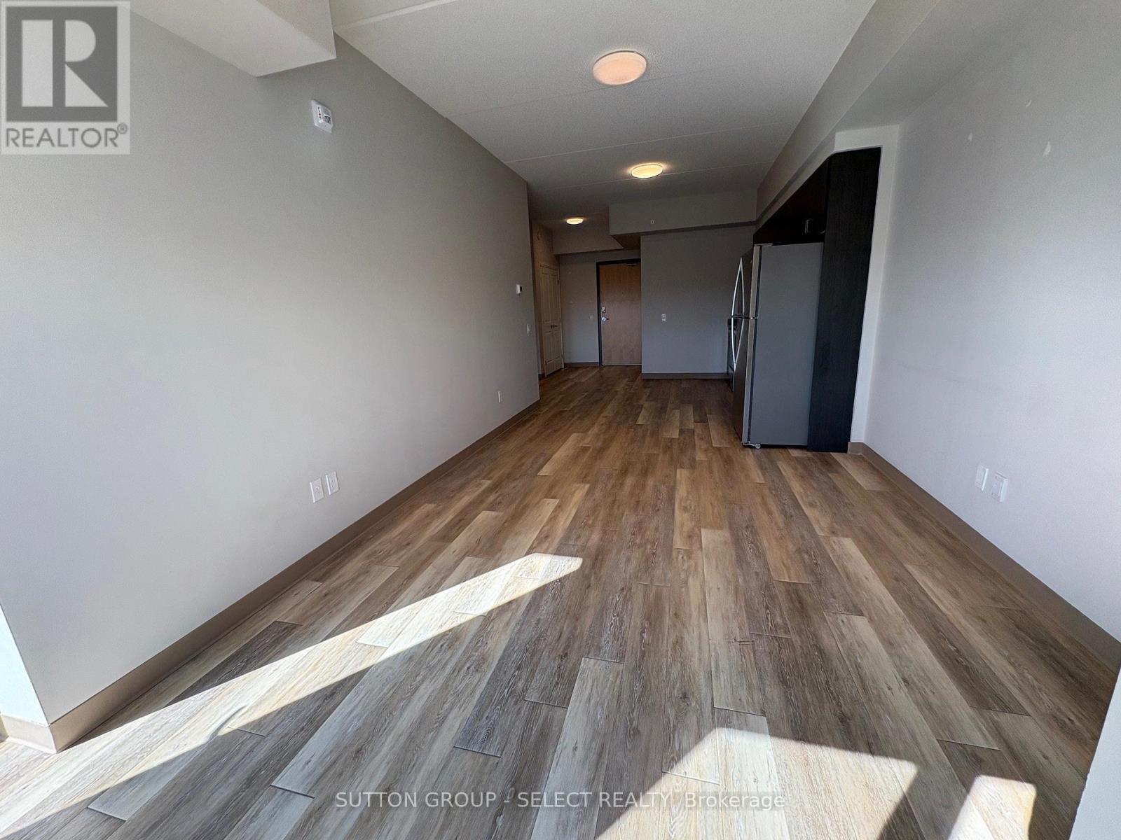 810 - 99 Pond Mills Road Property Photo 13