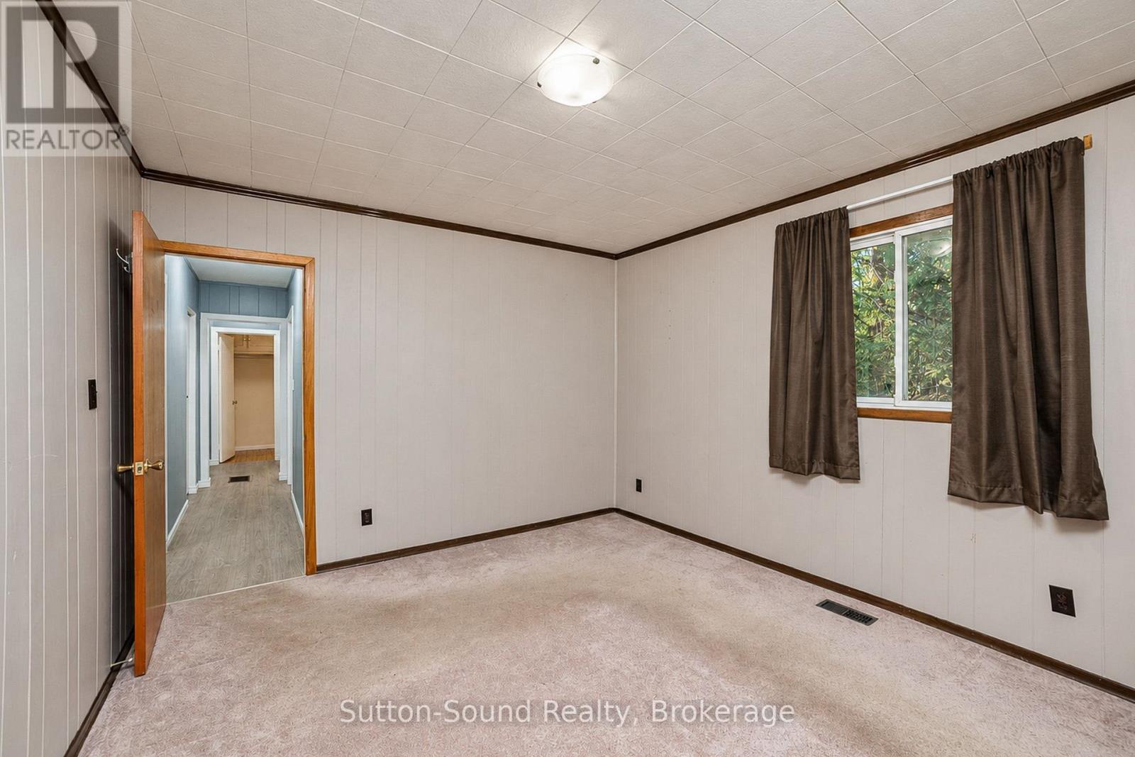 720 5th St East Street E Property Photo 16