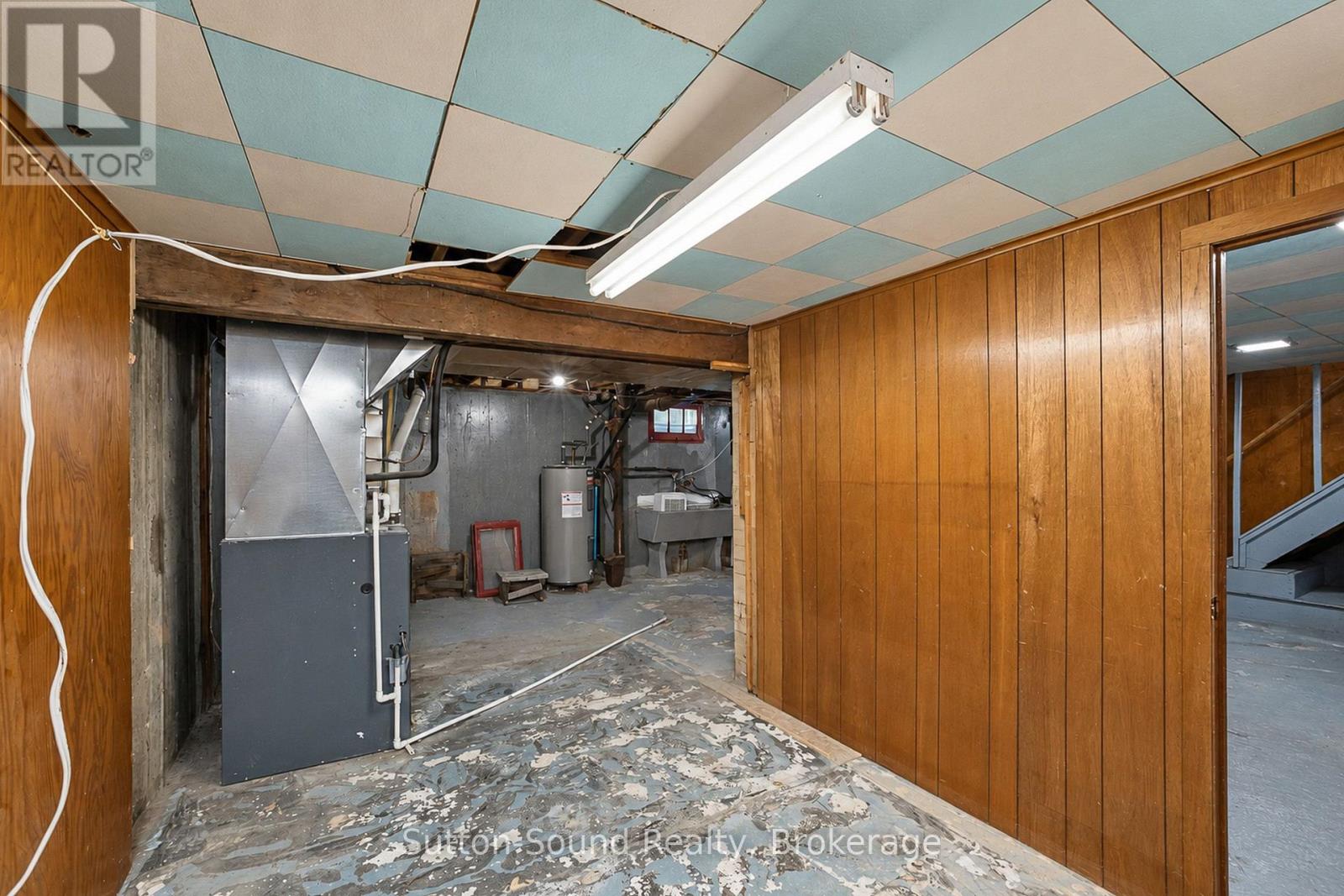 720 5th St East Street E Property Photo 24