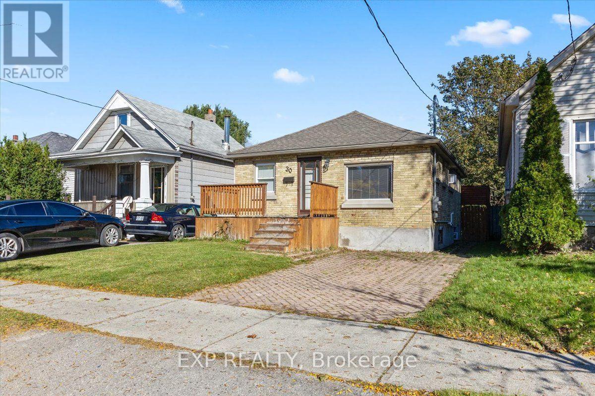 30 Glenwood Avenue Property Photo 3