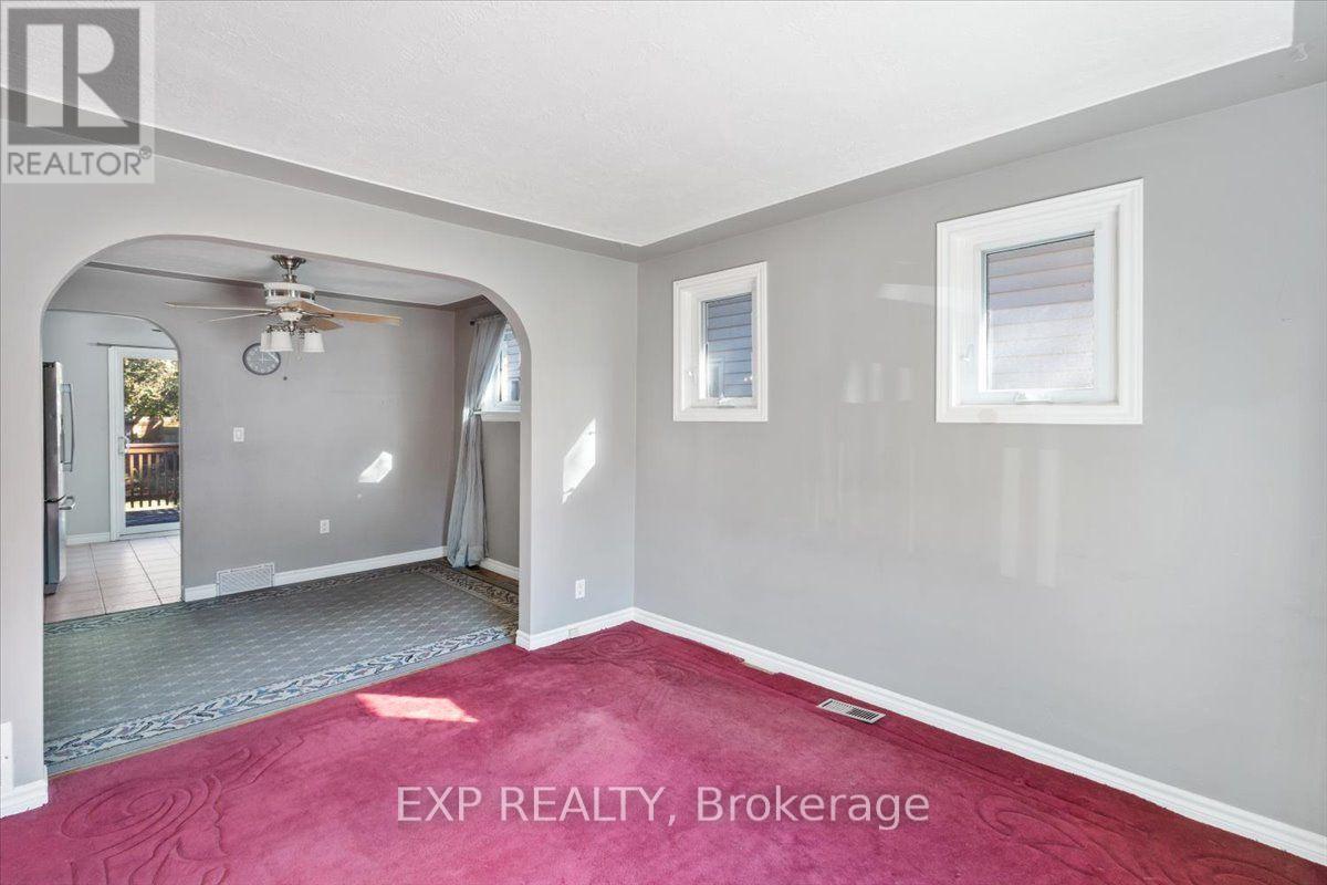 30 Glenwood Avenue Property Photo 11