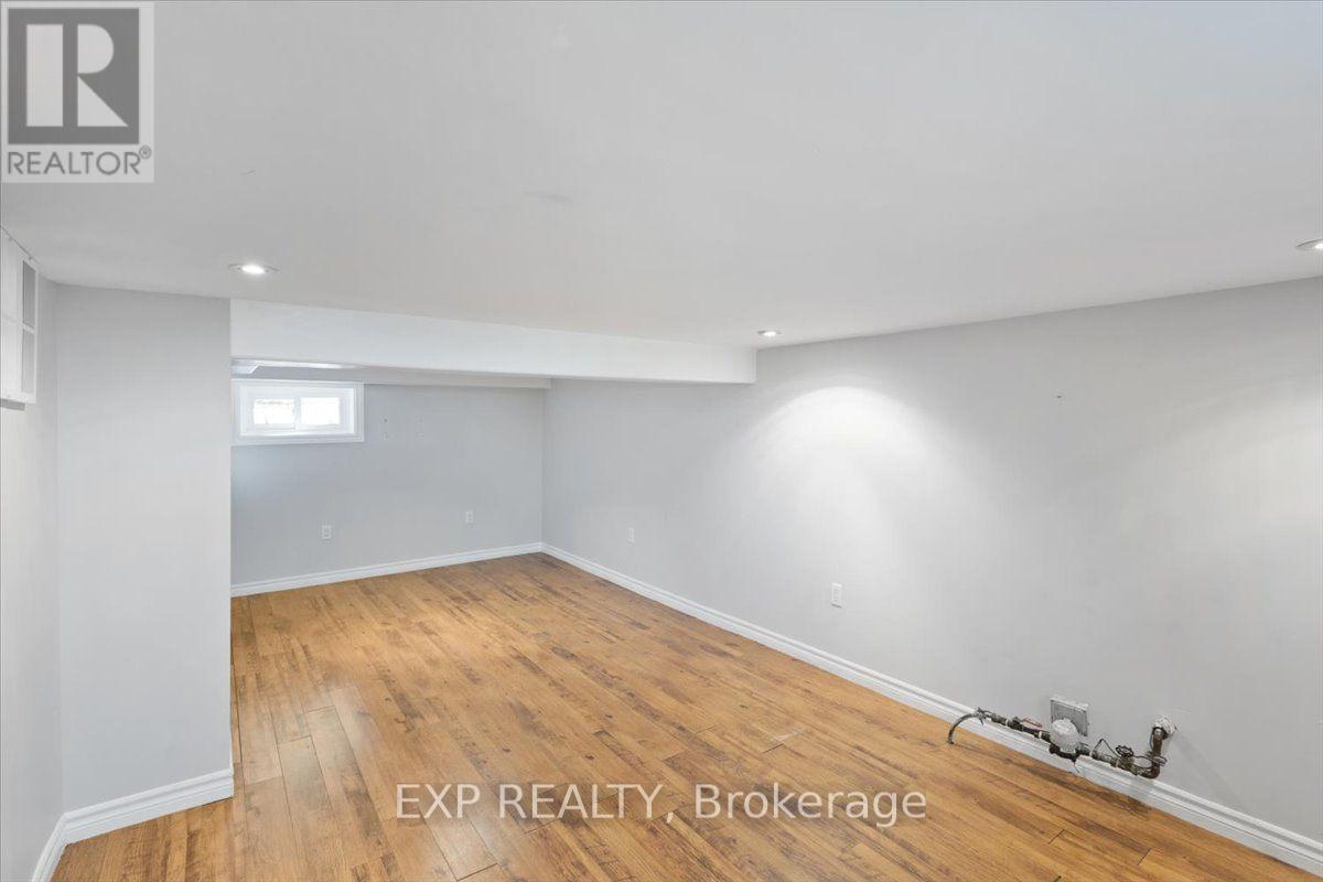 30 Glenwood Avenue Property Photo 27
