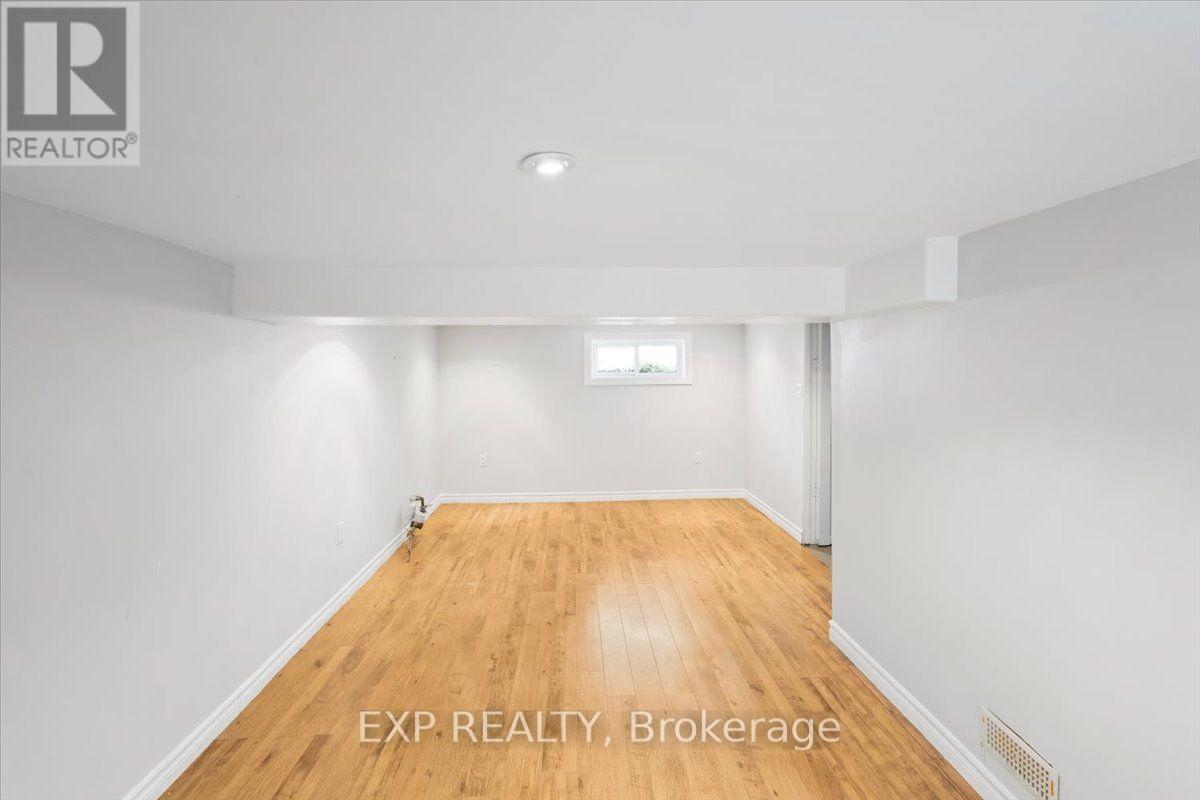 30 Glenwood Avenue Property Photo 31