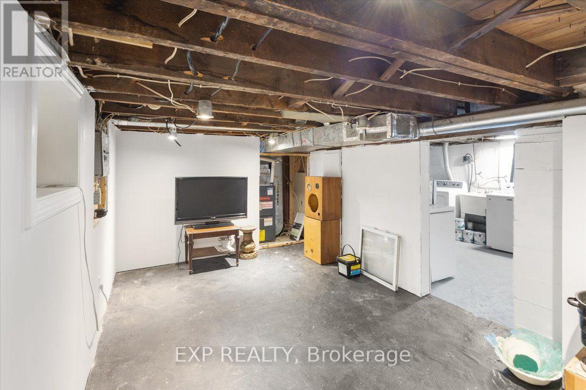 30 Glenwood Avenue Property Photo 32