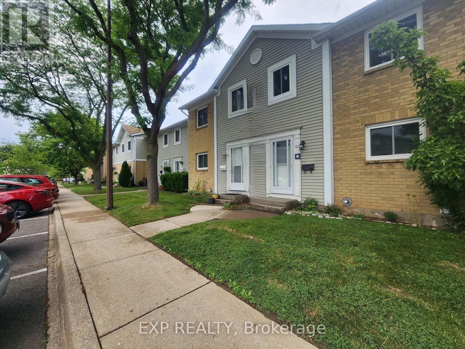 27 - 38 ELMA STREET Property Photo 1