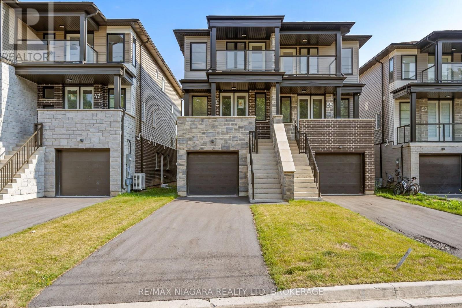 51 Superior Street Property Photo 2