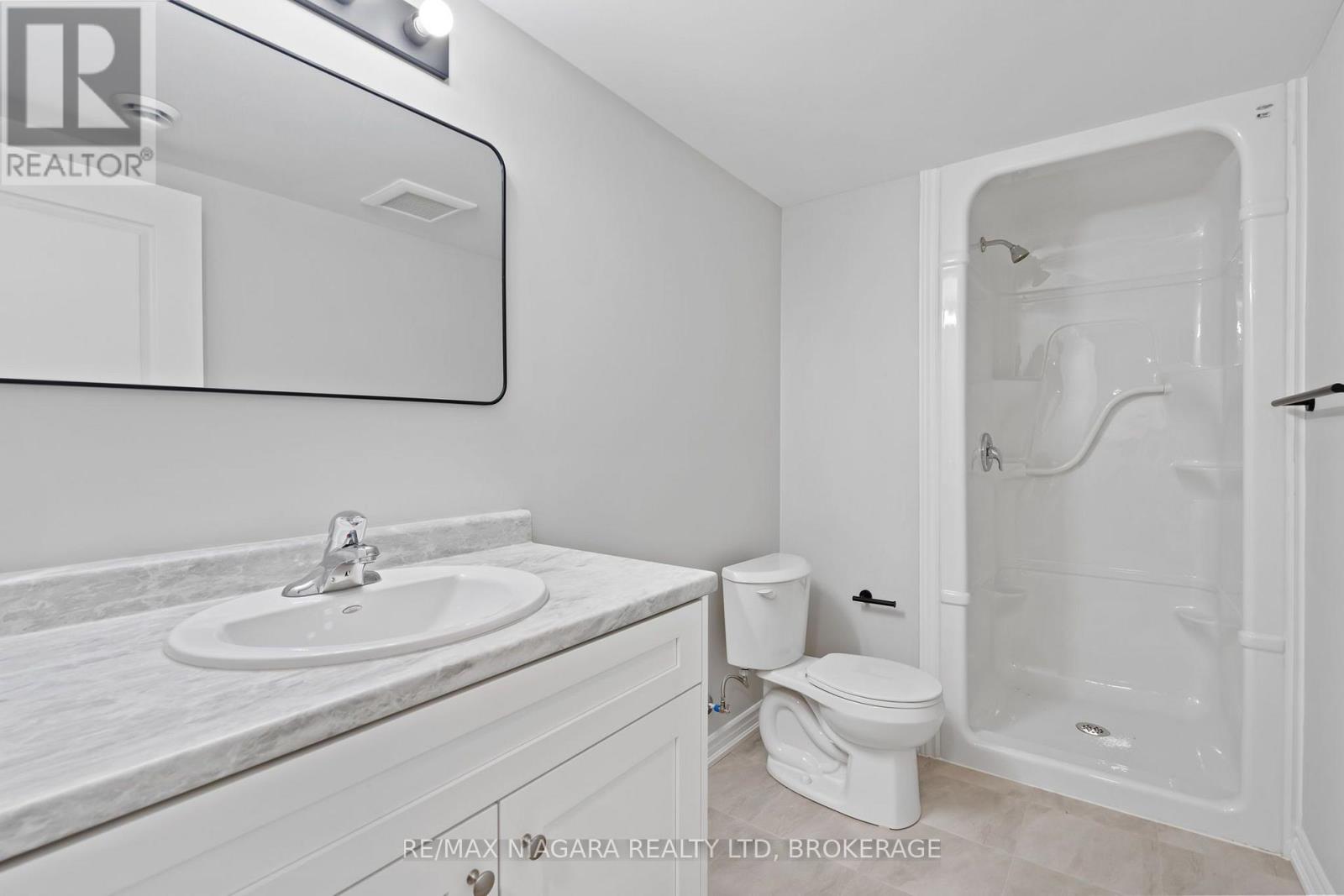 51 Superior Street Property Photo 21