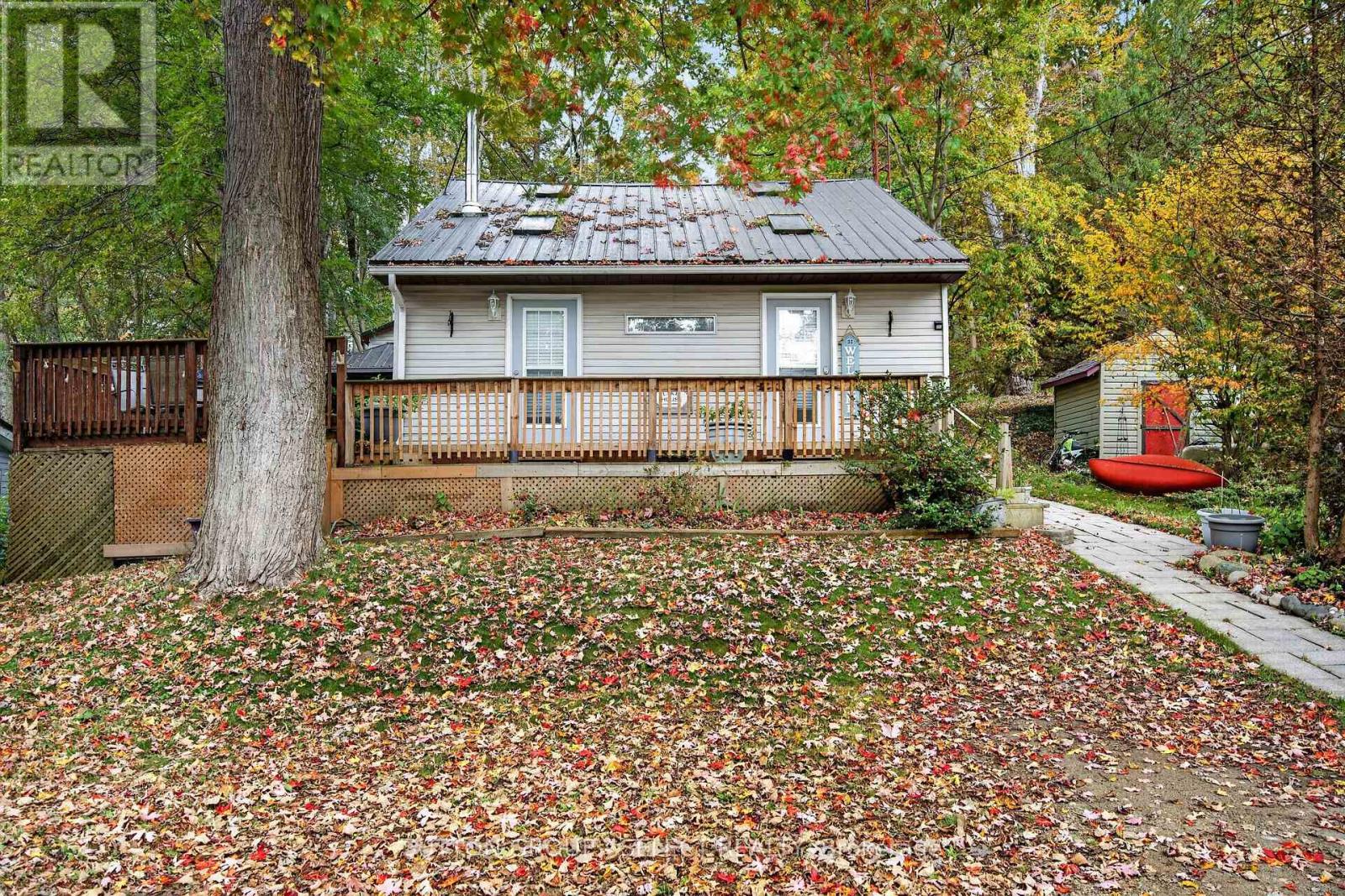 27960 Park Drive Property Photo 2
