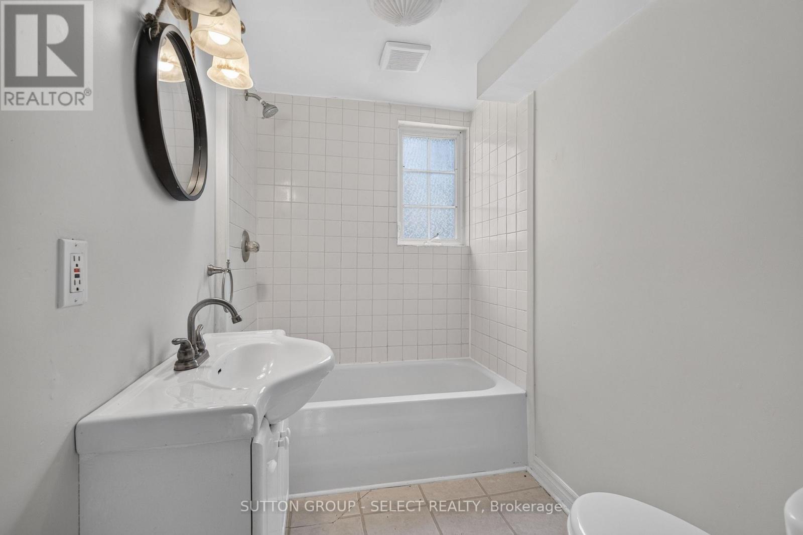 27960 Park Drive Property Photo 10