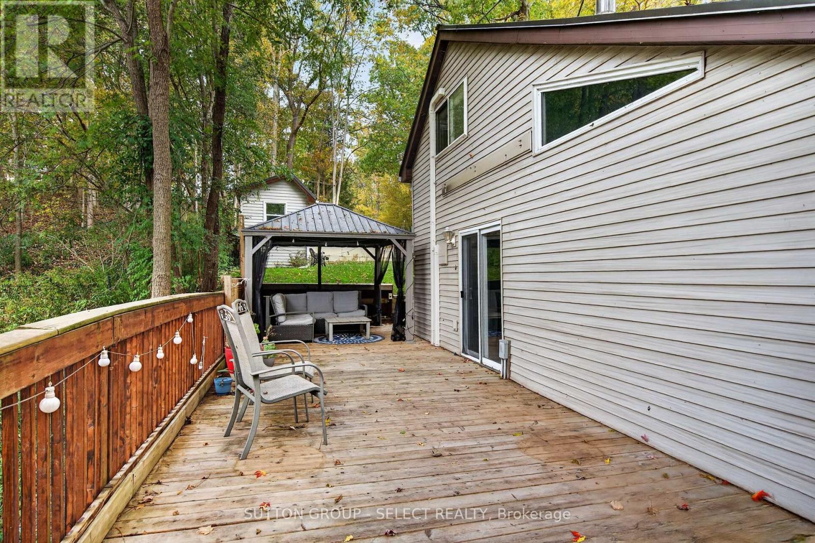 27960 Park Drive Property Photo 19