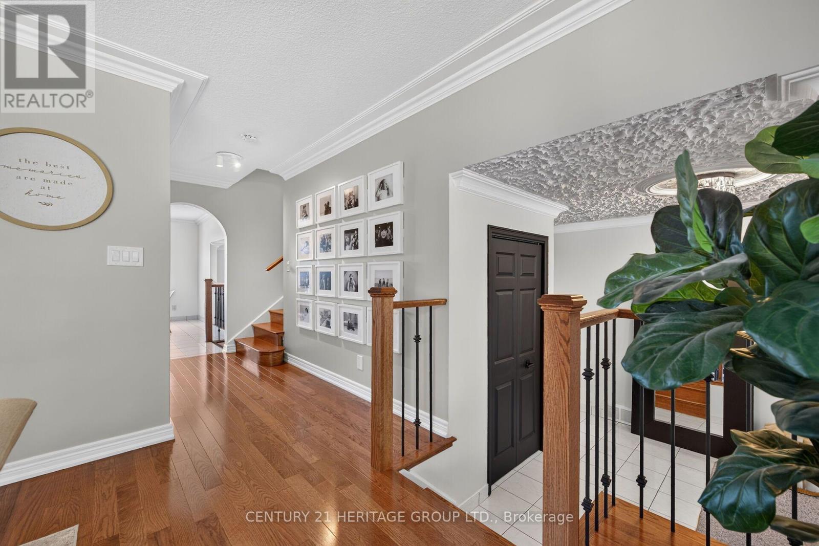 19 Meadowbrook Crescent Property Photo 18
