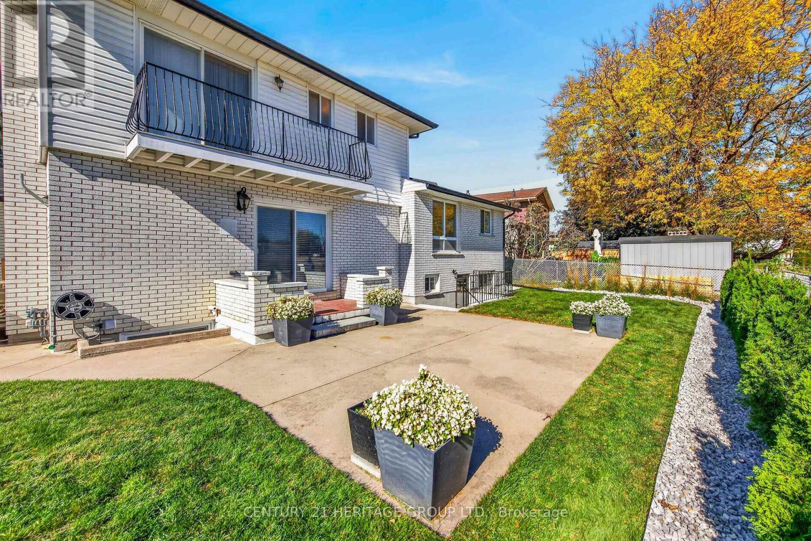19 Meadowbrook Crescent Property Photo 48