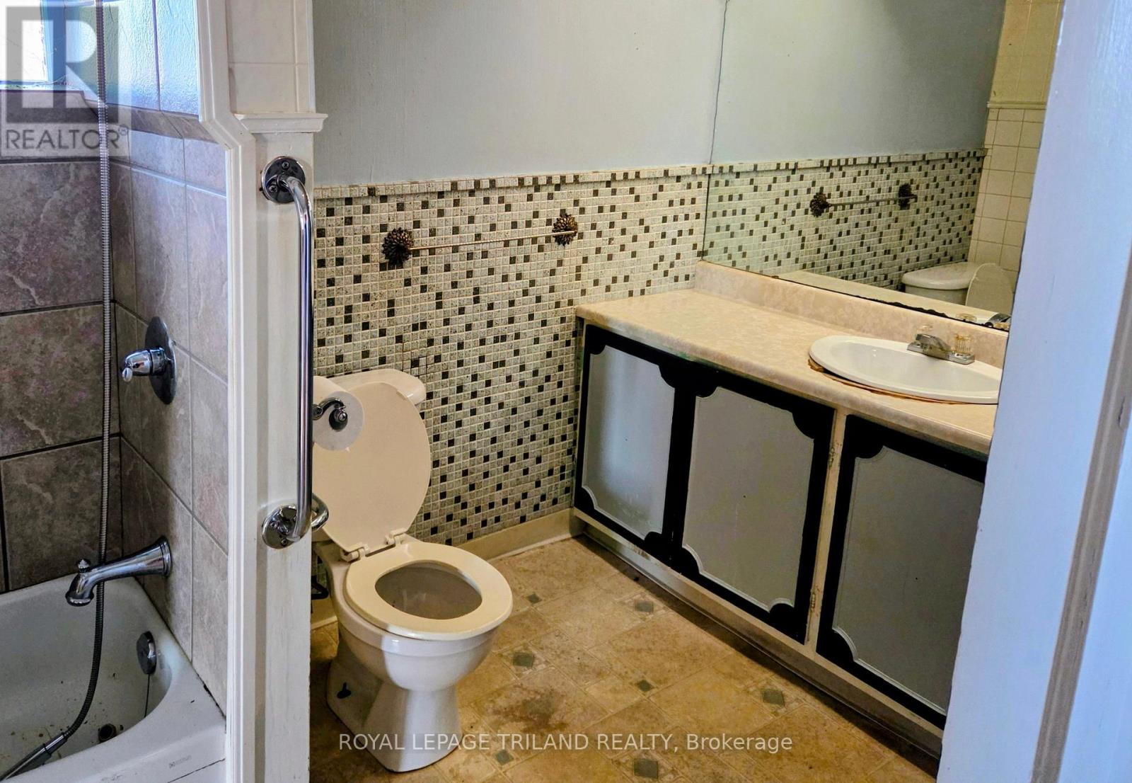44588 Talbot Line Property Photo 12