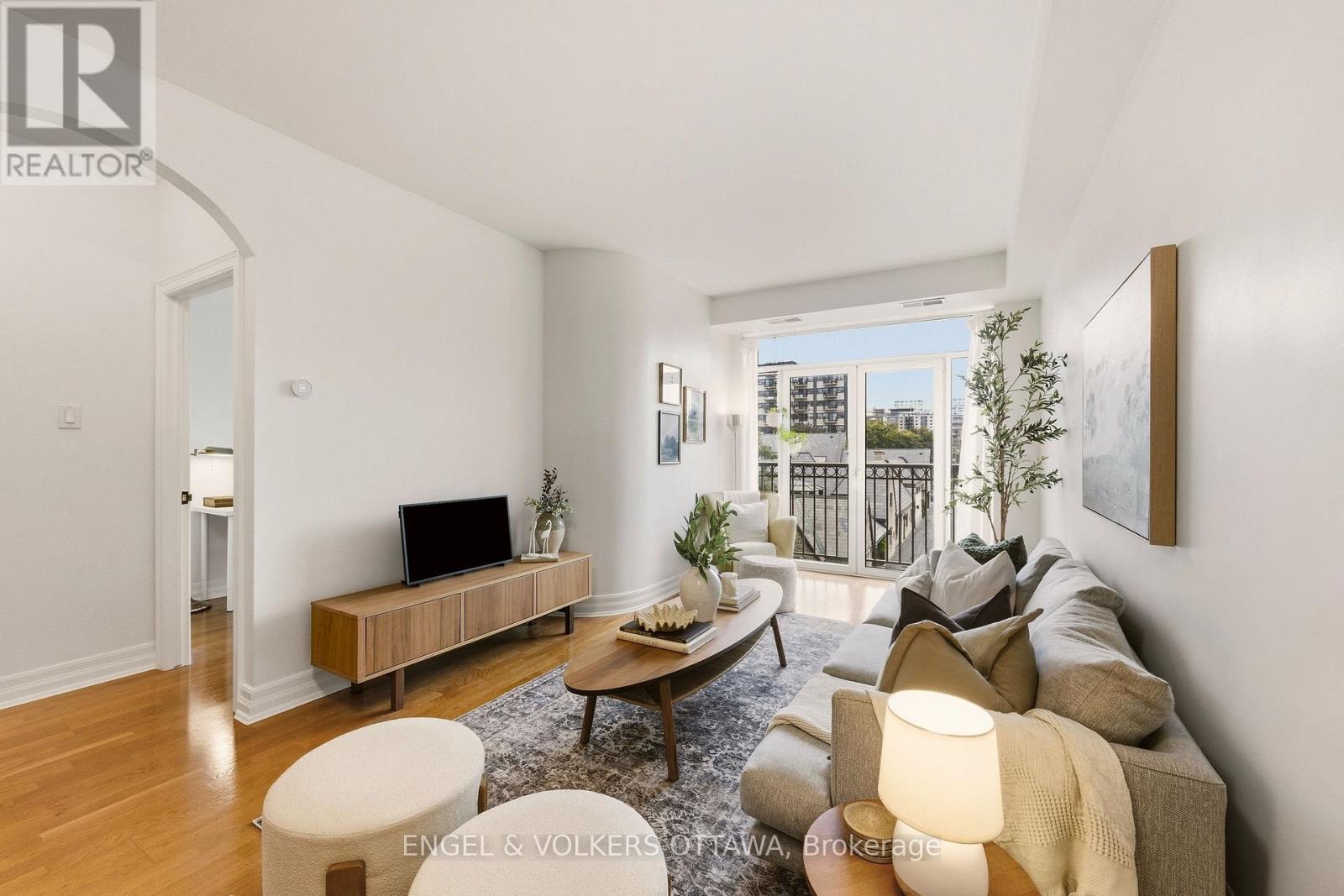 312 - 320 Mcleod Street Property Photo 12