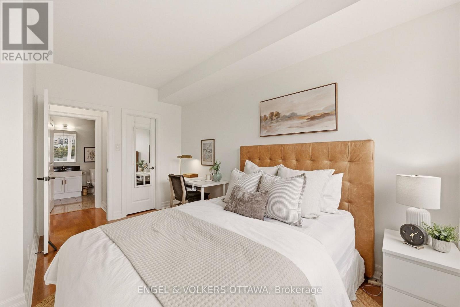 312 - 320 Mcleod Street Property Photo 22