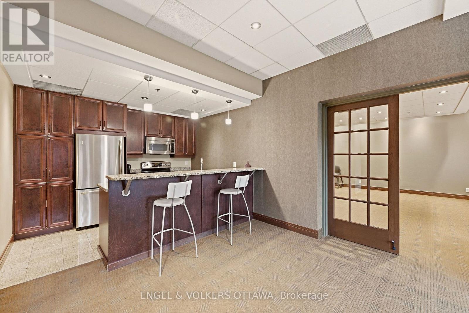 312 - 320 Mcleod Street Property Photo 31
