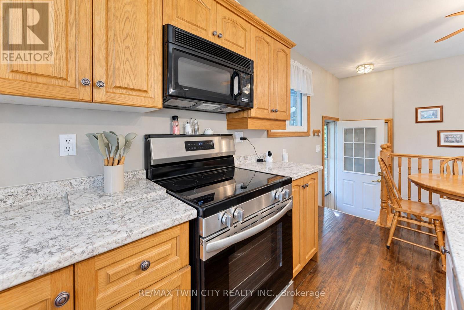 73 Belton Drive Property Photo 10