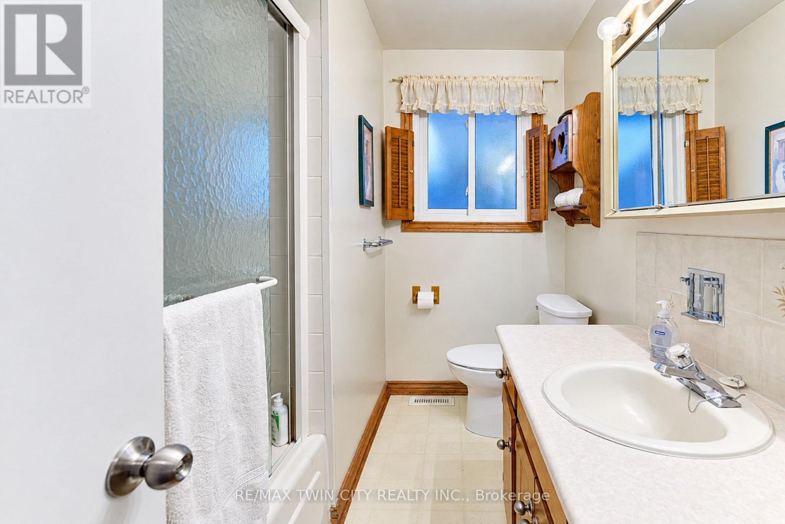 73 Belton Drive Property Photo 25