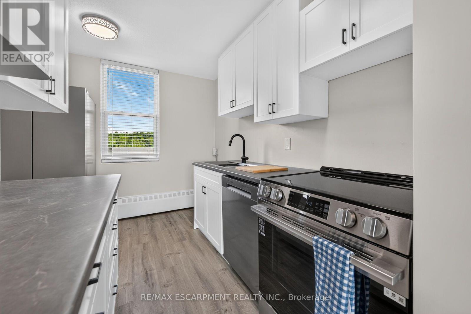 741 - 350 Quigley Road Property Photo 14