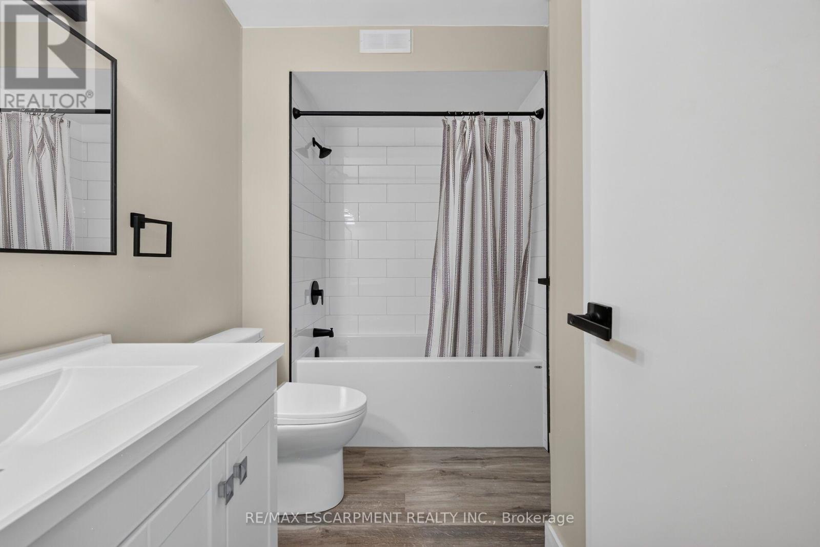 741 - 350 Quigley Road Property Photo 28