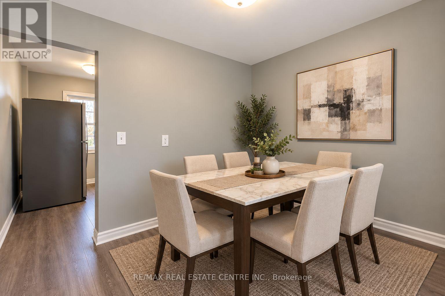 27 Woodman Drive N Property Photo 8