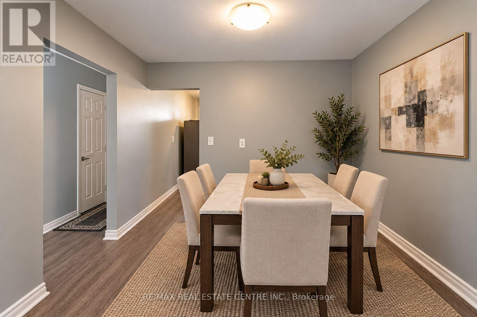 27 Woodman Drive N Property Photo 10
