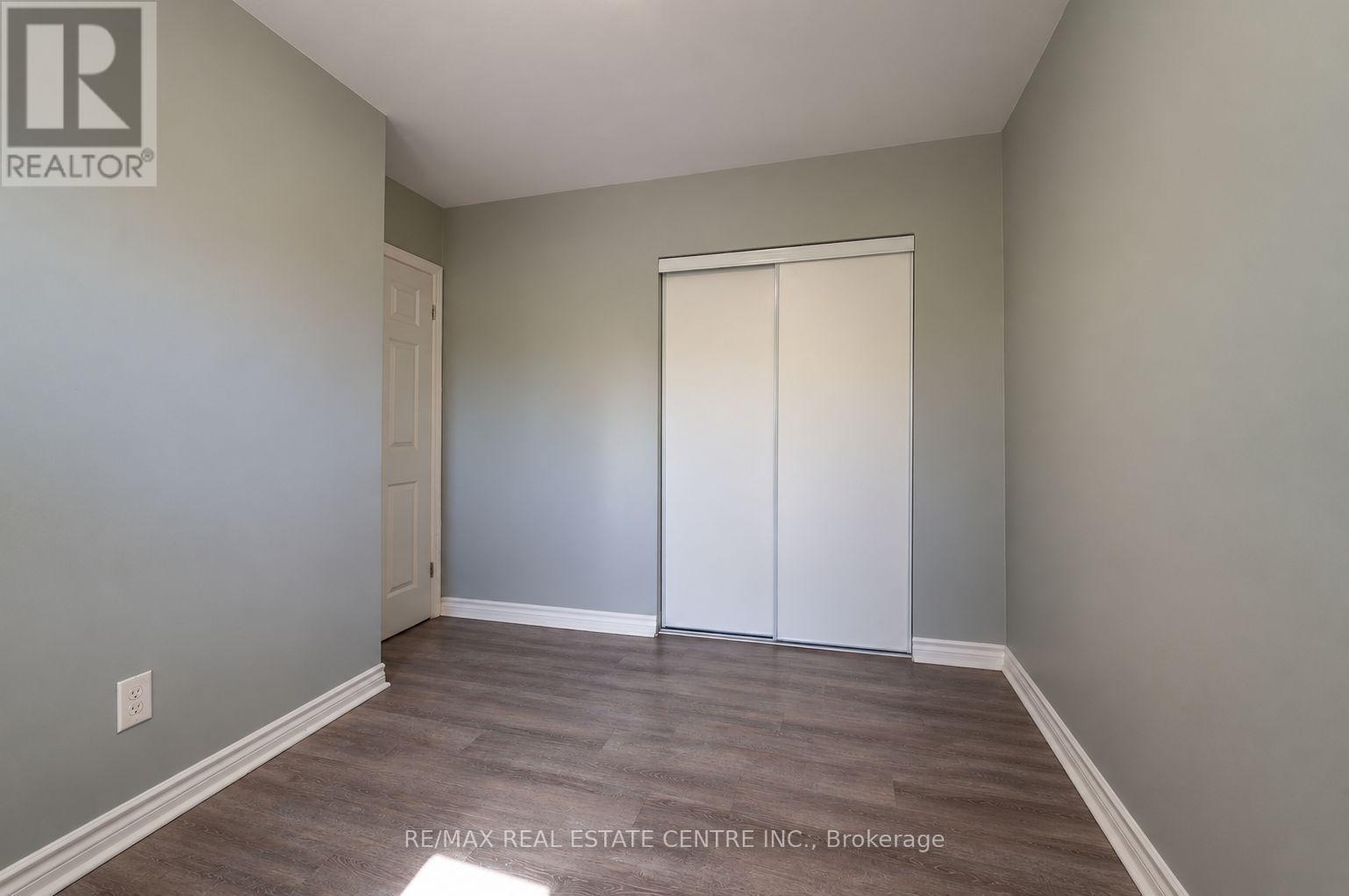 27 Woodman Drive N Property Photo 22