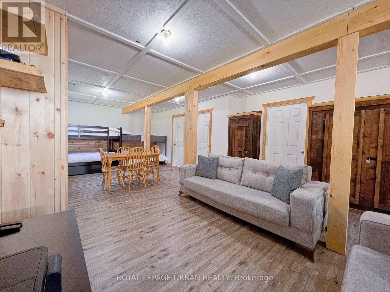 606 Rye Road Property Photo 15