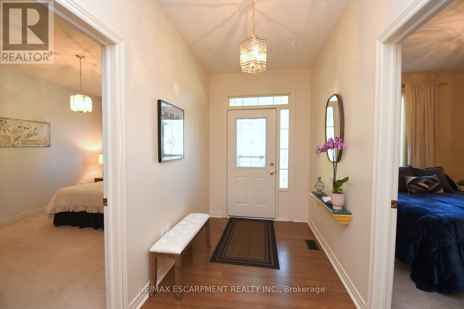 87 Jenifer Drive Property Photo 5