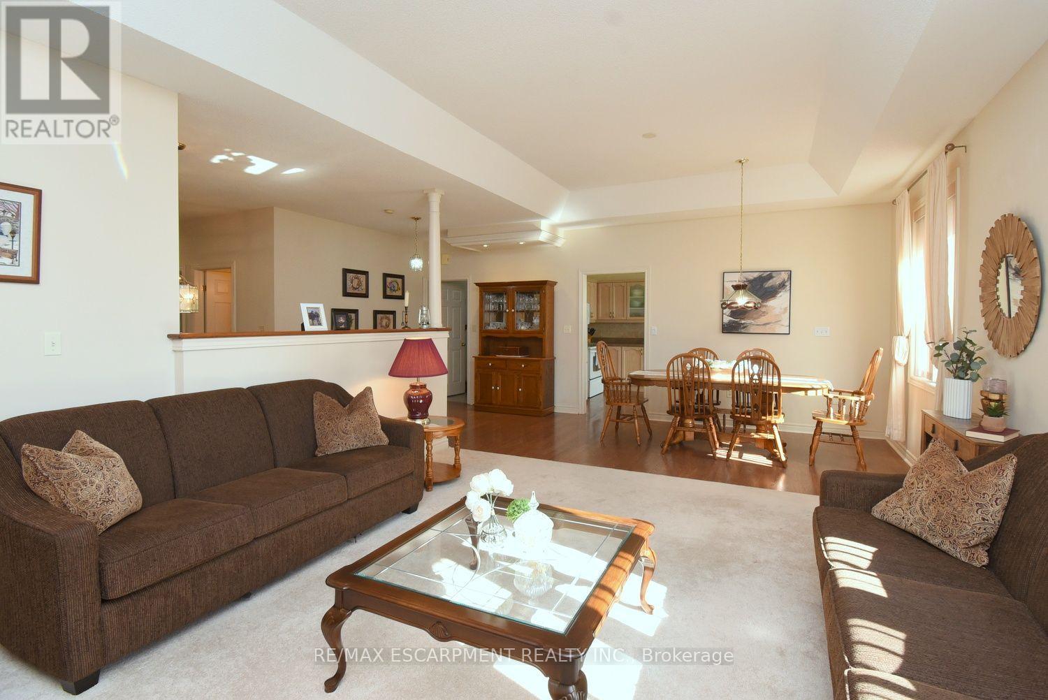 87 Jenifer Drive Property Photo 8
