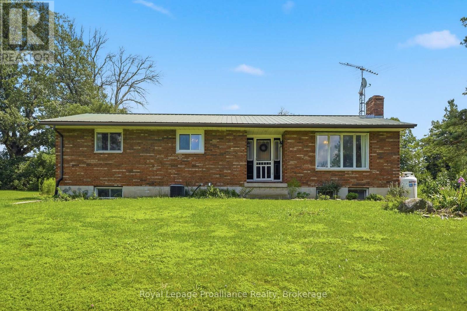393 Kings Mill Road Property Photo 1