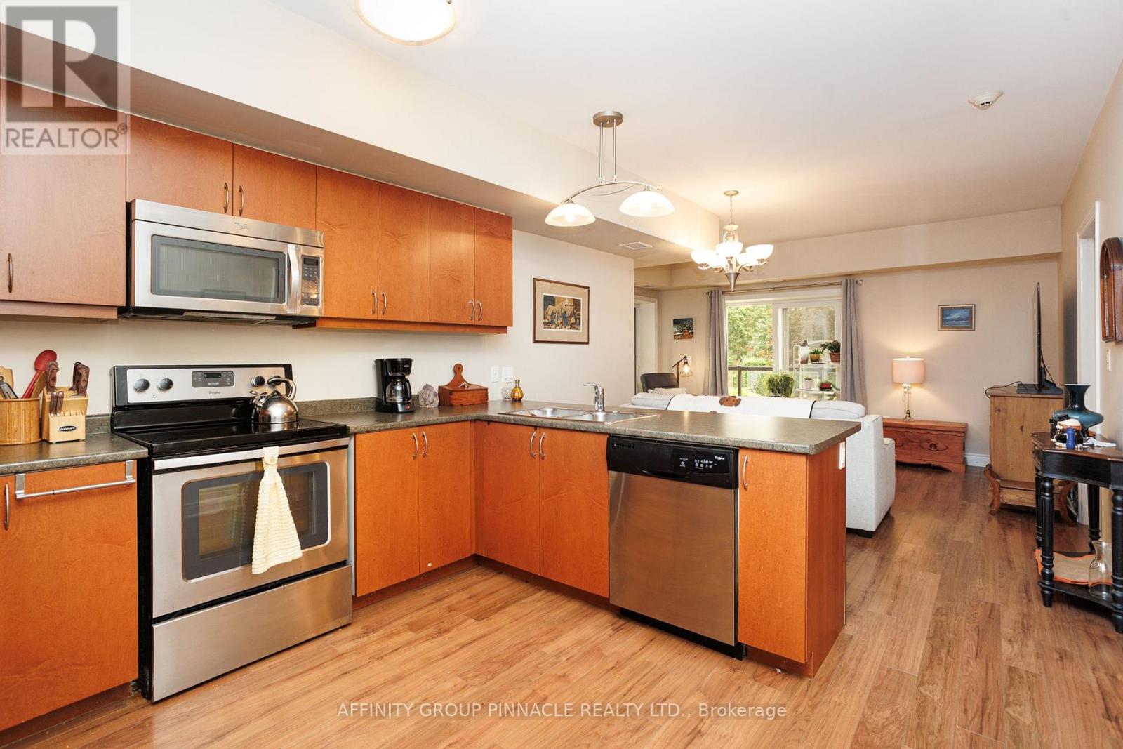 105 - 94 Francis Street W Property Photo 21