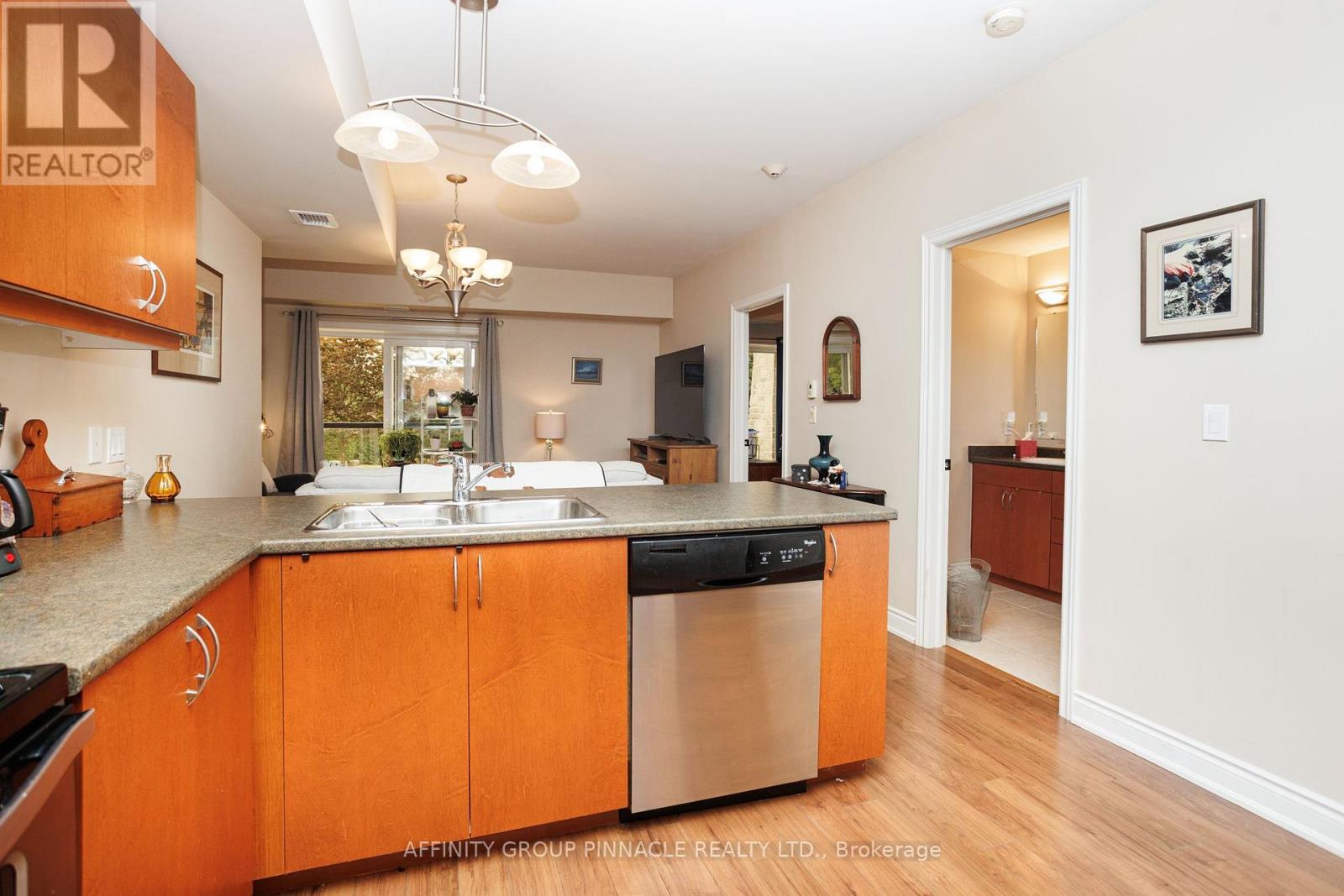 105 - 94 Francis Street W Property Photo 22
