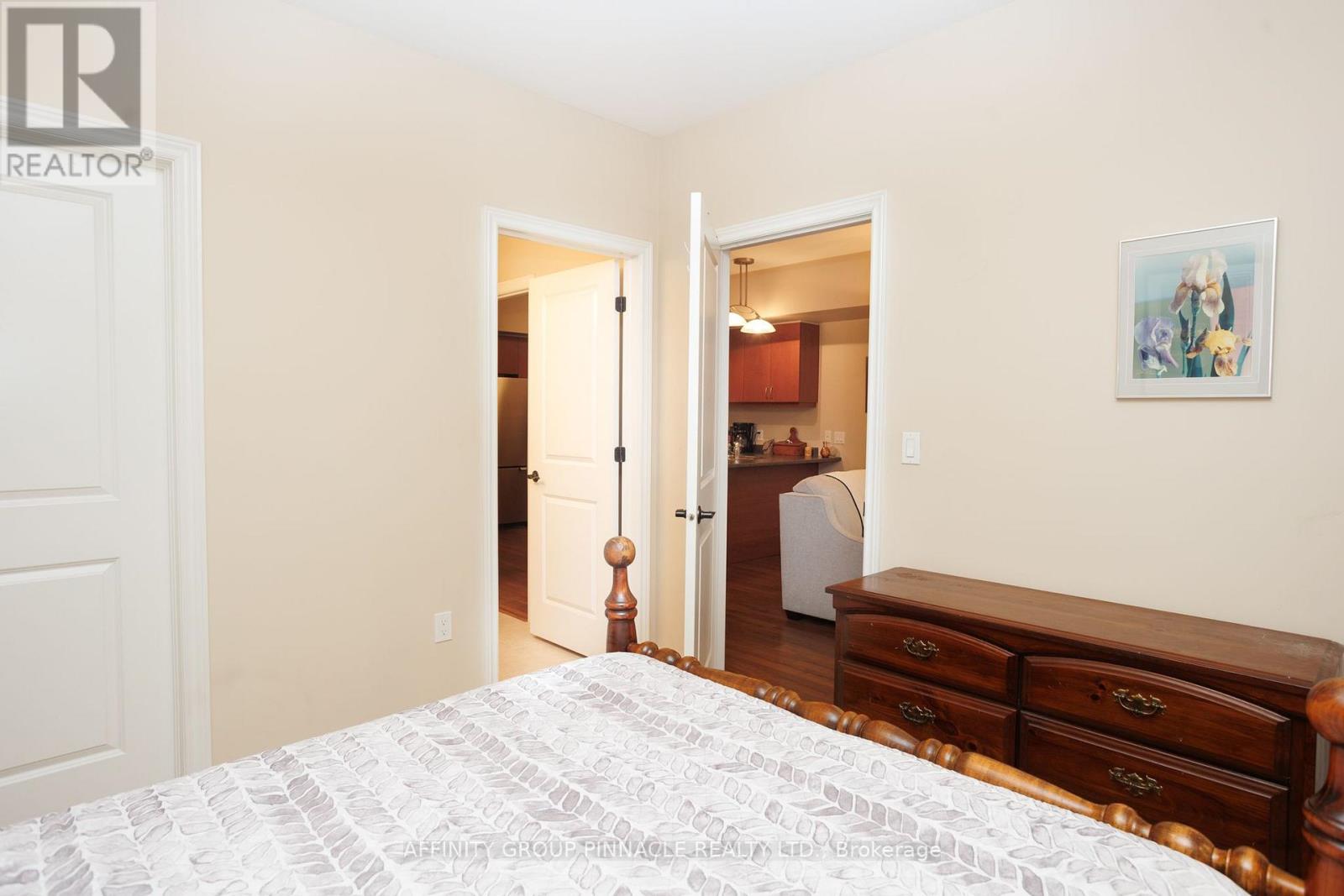105 - 94 Francis Street W Property Photo 28