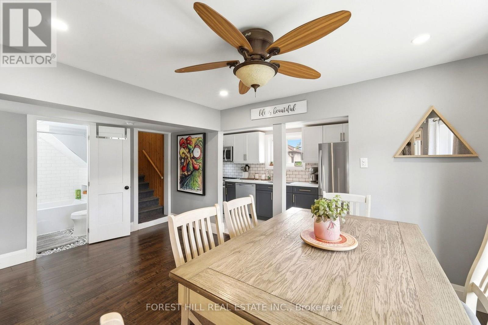 662 Cochrane Road Property Photo 16