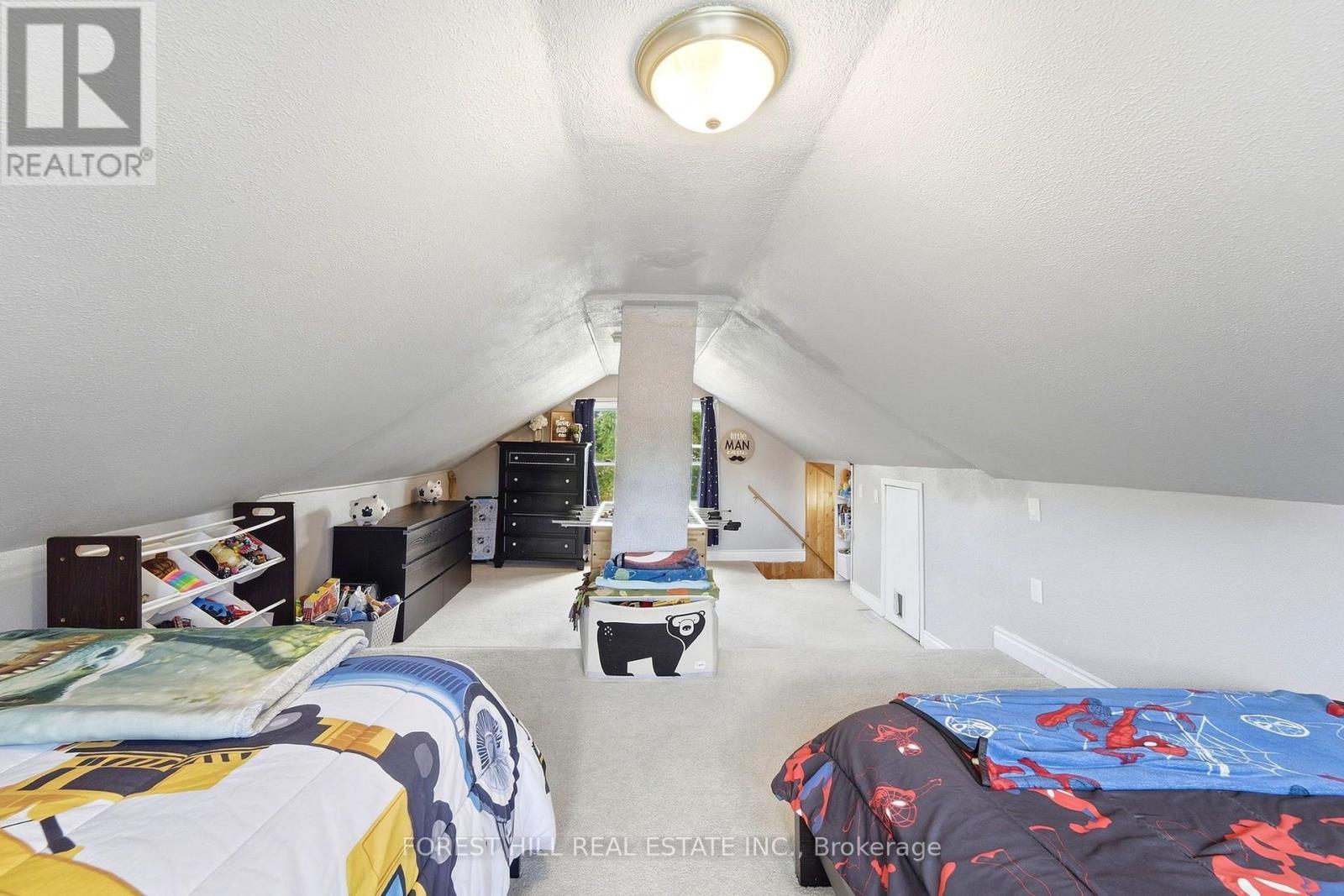 662 Cochrane Road Property Photo 28