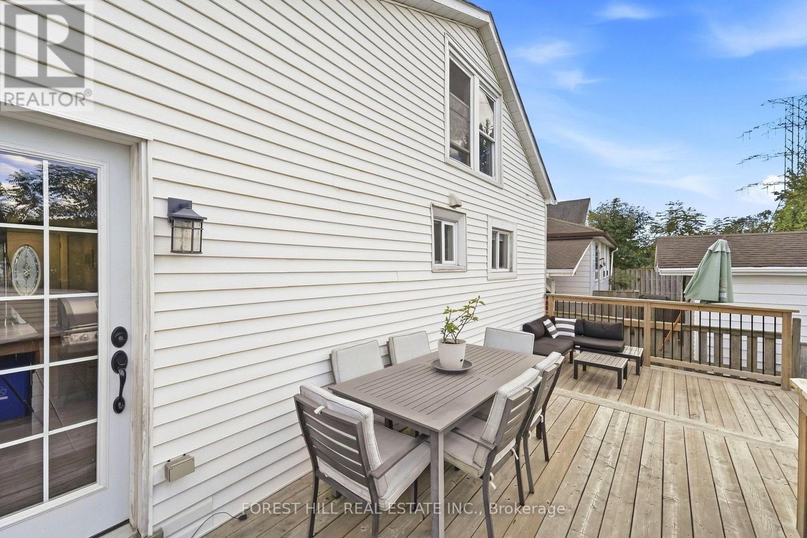 662 Cochrane Road Property Photo 30