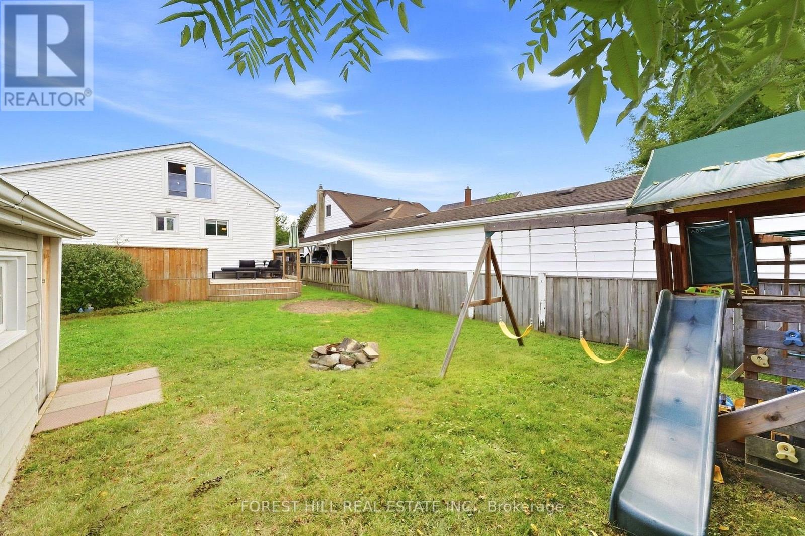 662 Cochrane Road Property Photo 32