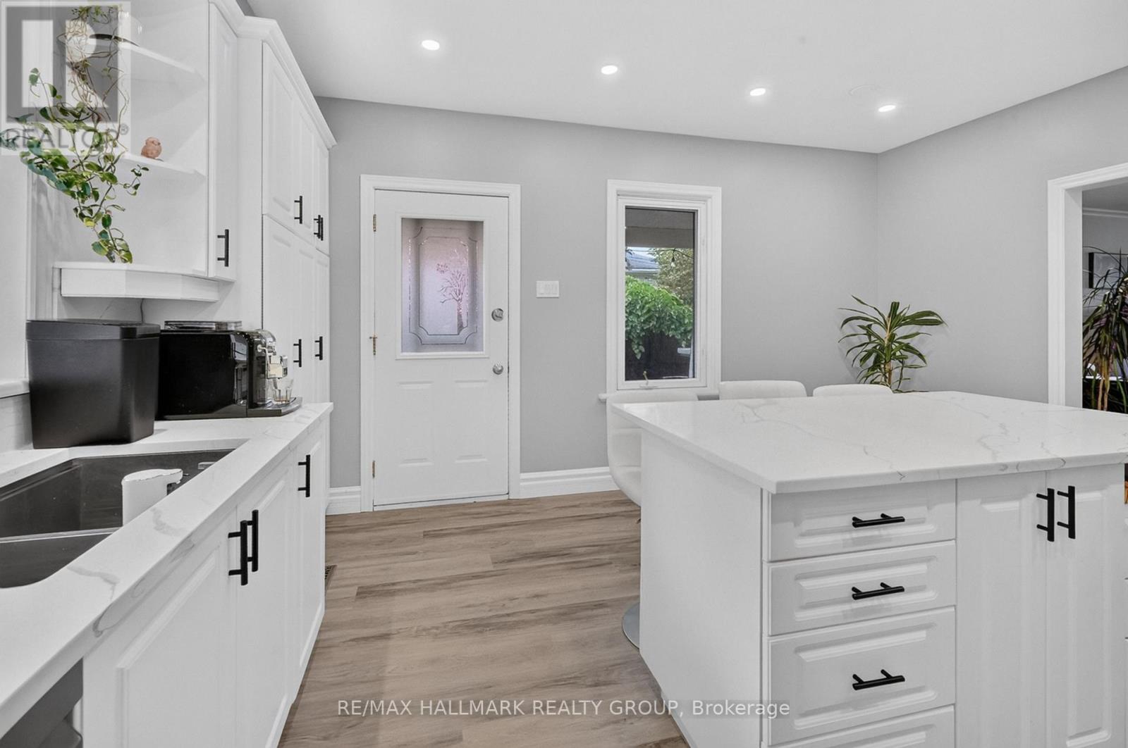 256 Joffre-belanger Way Property Photo 11