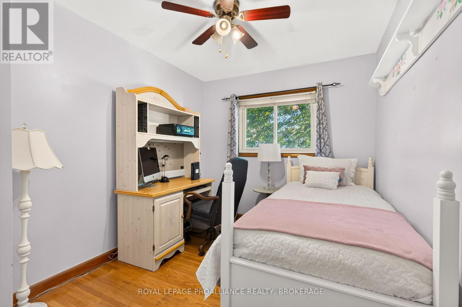 413 Maple Ridge Drive Property Photo 21