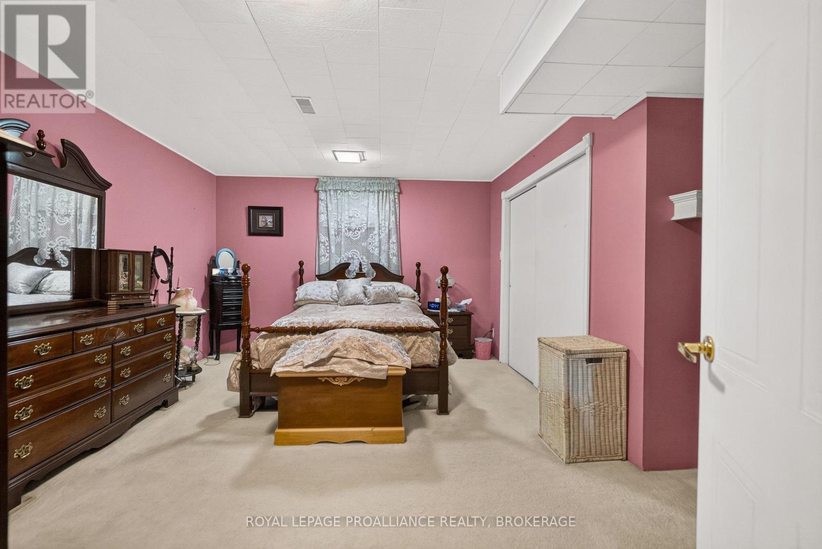413 Maple Ridge Drive Property Photo 26