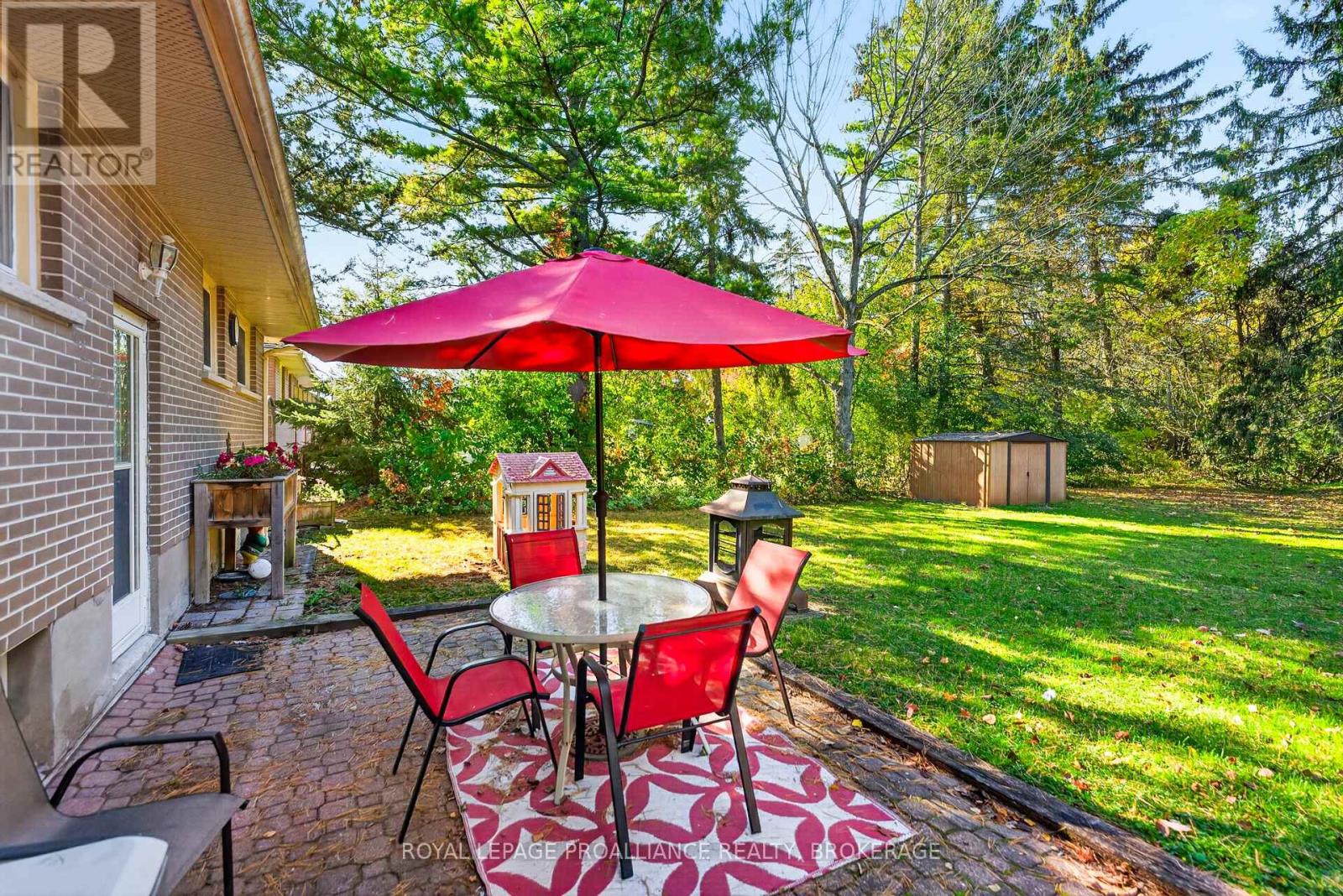 413 Maple Ridge Drive Property Photo 36