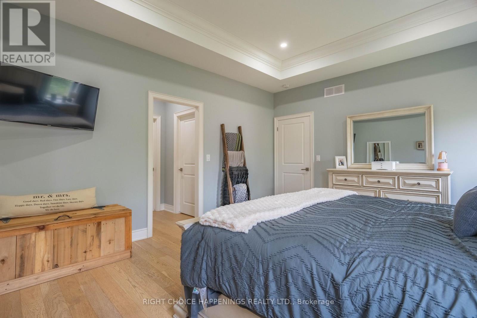 28 Harvard Court Property Photo 11