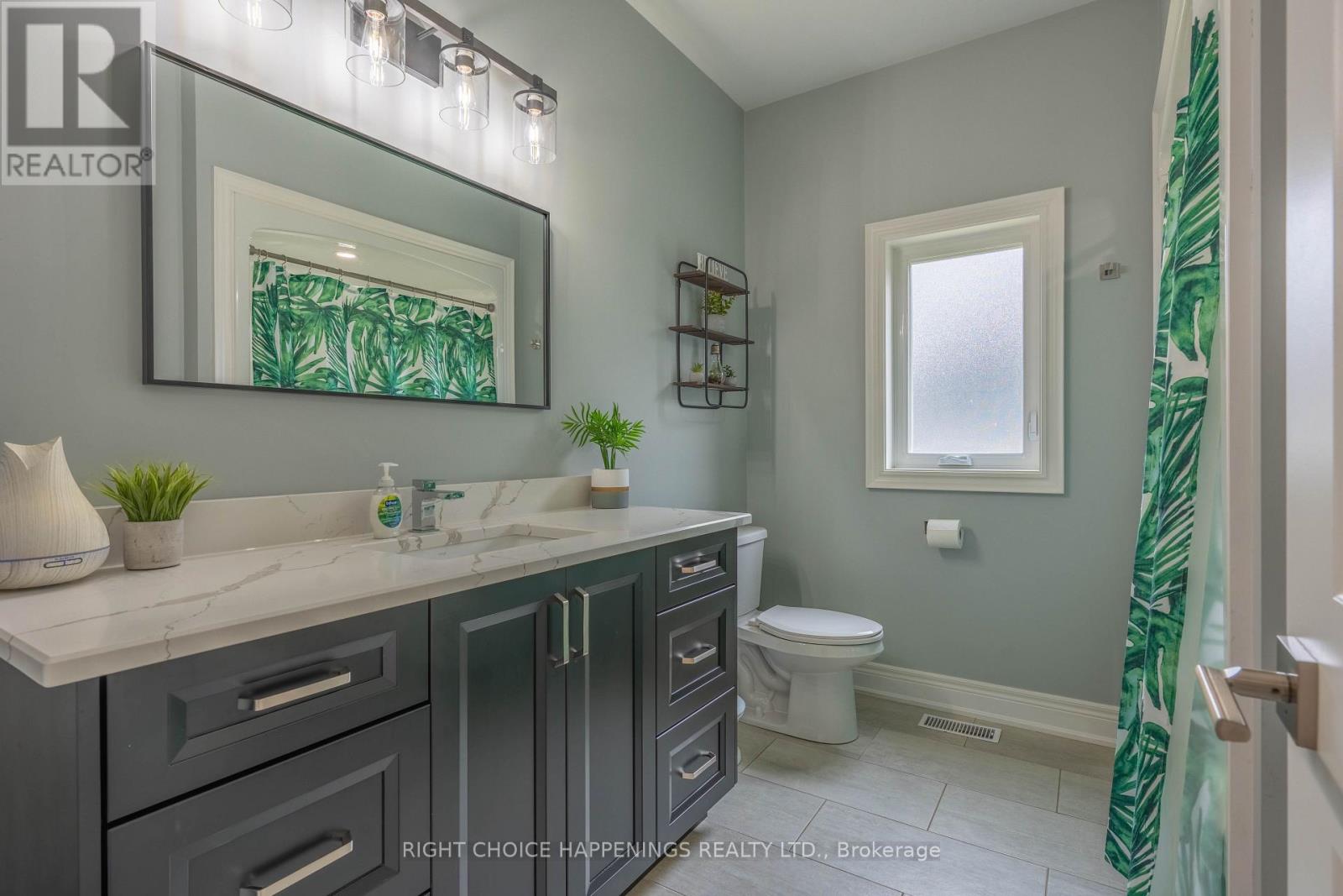 28 Harvard Court Property Photo 15