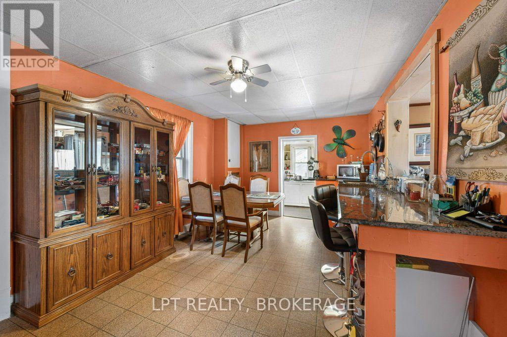 16 Westport Road Property Photo 10